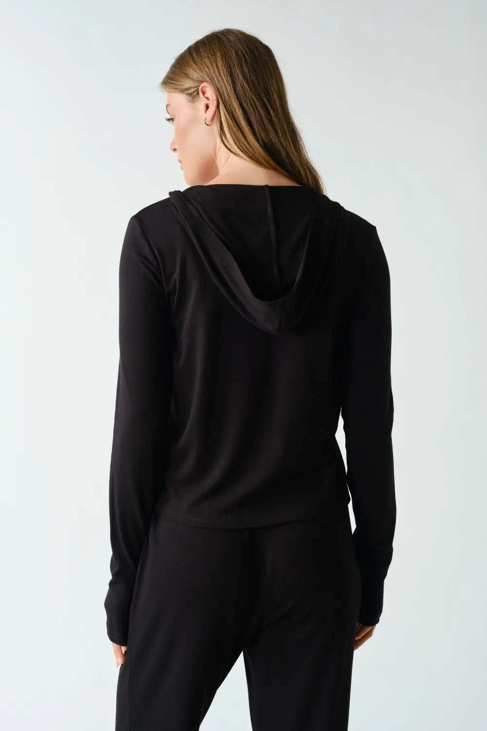 Mono B Marlow Lightweight Hooded Zip-Up Jacket – Effortless Comfort for Everyday Layering