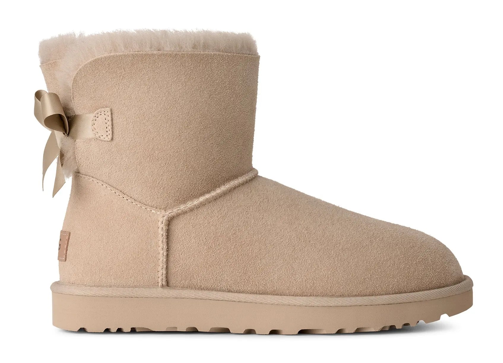 Women’s UGG Mini Bailey Bow II – Cozy Sheepskin Boot with a Feminine Touch