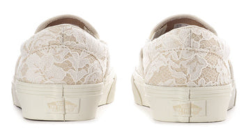 Women’s Vans Classic Slip-On – Timeless Style with a Delicate Lace Twist
