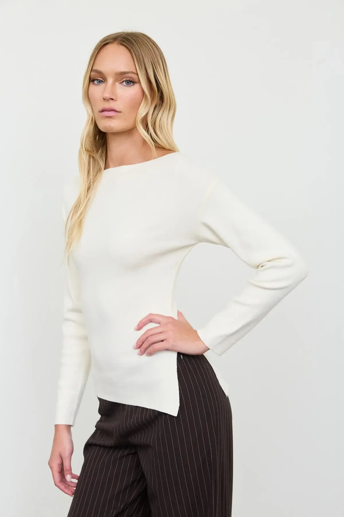 Blu Pepper Cream Cloud Sweater – Soft Sophistication with an Effortless Fit