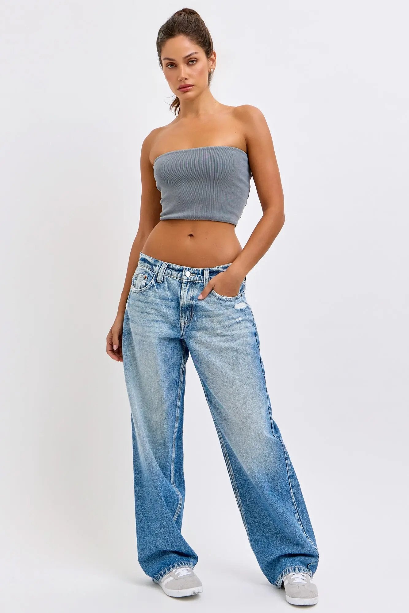 Cello Jeans Katie 9½” Low Baggy Jeans – Vintage-Inspired Relaxed Fit    WAT? JEANS & CELLO JEANS