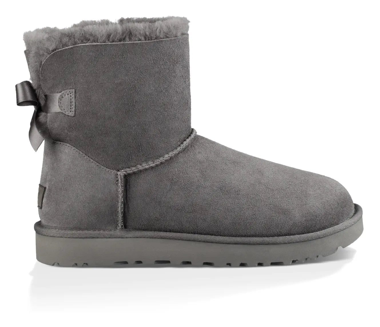 Women’s UGG Mini Bailey Bow II – Cozy Sheepskin Boot with a Feminine Touch    UGG