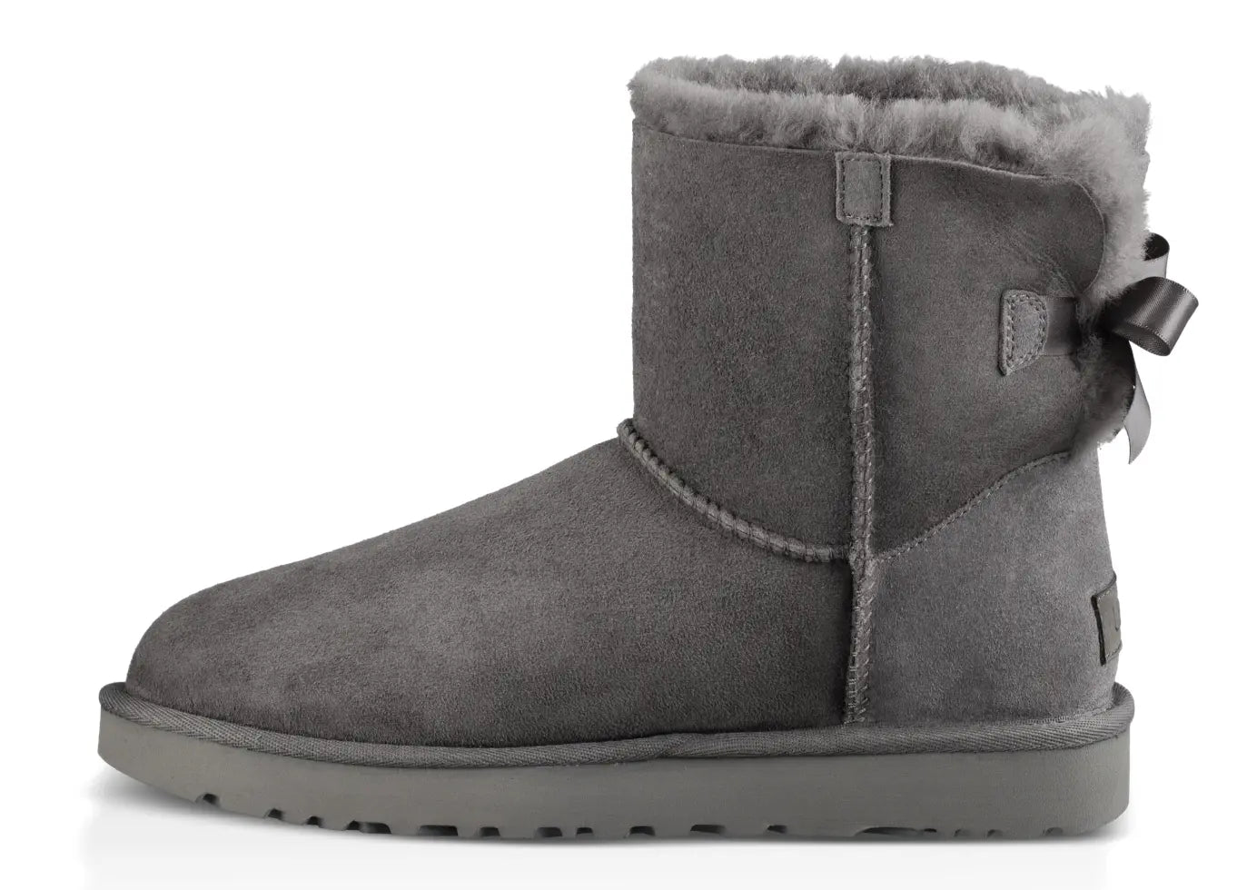 Women’s UGG Mini Bailey Bow II – Cozy Sheepskin Boot with a Feminine Touch    UGG