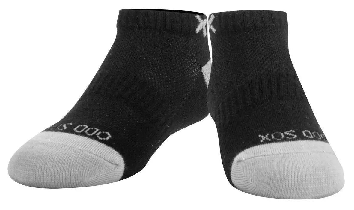 Kids’ Odd Sox Ankle Solid Core Socks (3 Pack) – Solid Black & Gray Everyday Basics    ODD SOX