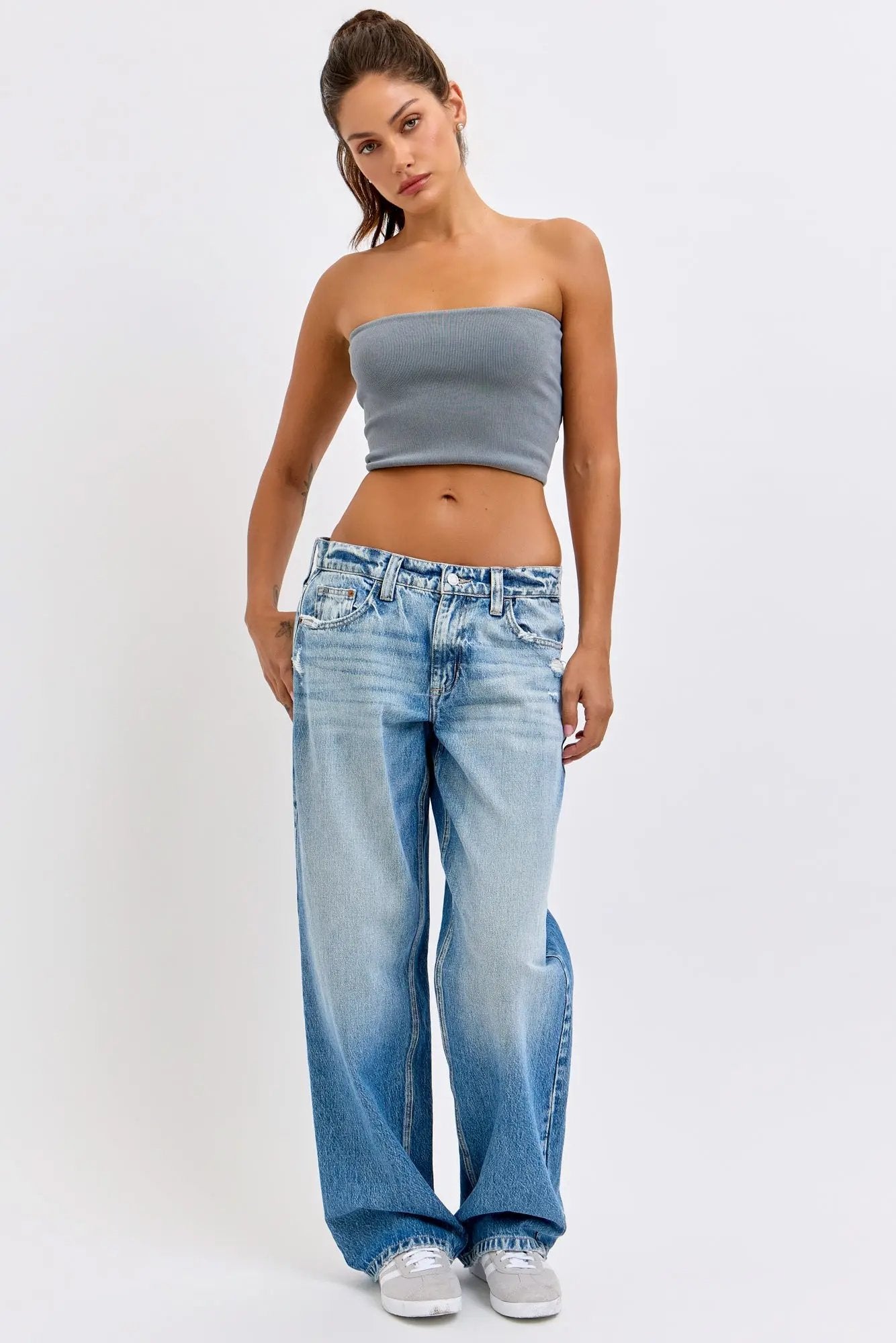 Cello Jeans Katie 9½” Low Baggy Jeans – Vintage-Inspired Relaxed Fit    WAT? JEANS & CELLO JEANS
