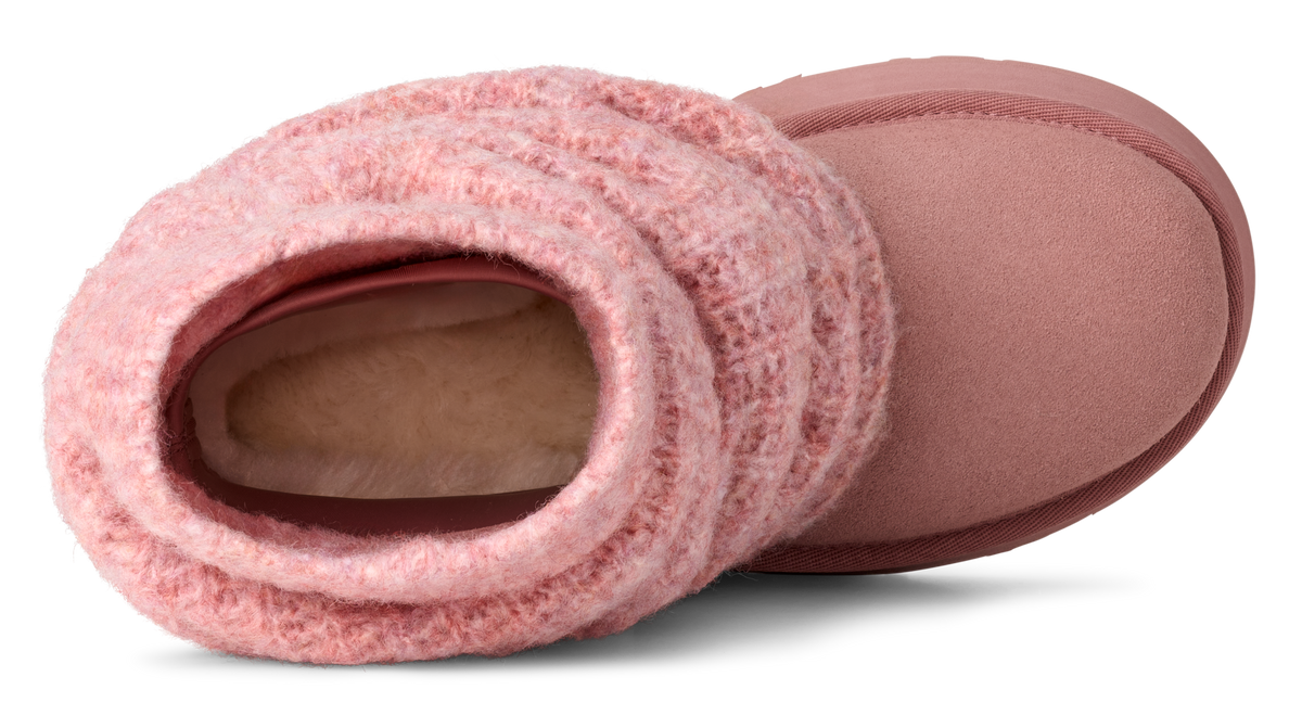 UGG Women’s Classic Mini Dipper Legwarmer – Iconic Comfort with a Modern Twist