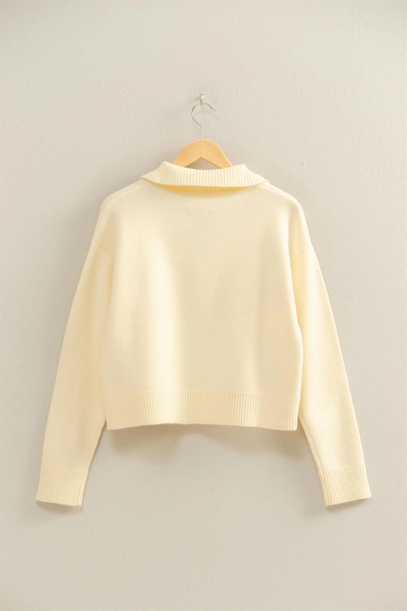 Hyfive Aspen Half Zip Sweater – Relaxed High-Neck Knit    HYFIVE INC
