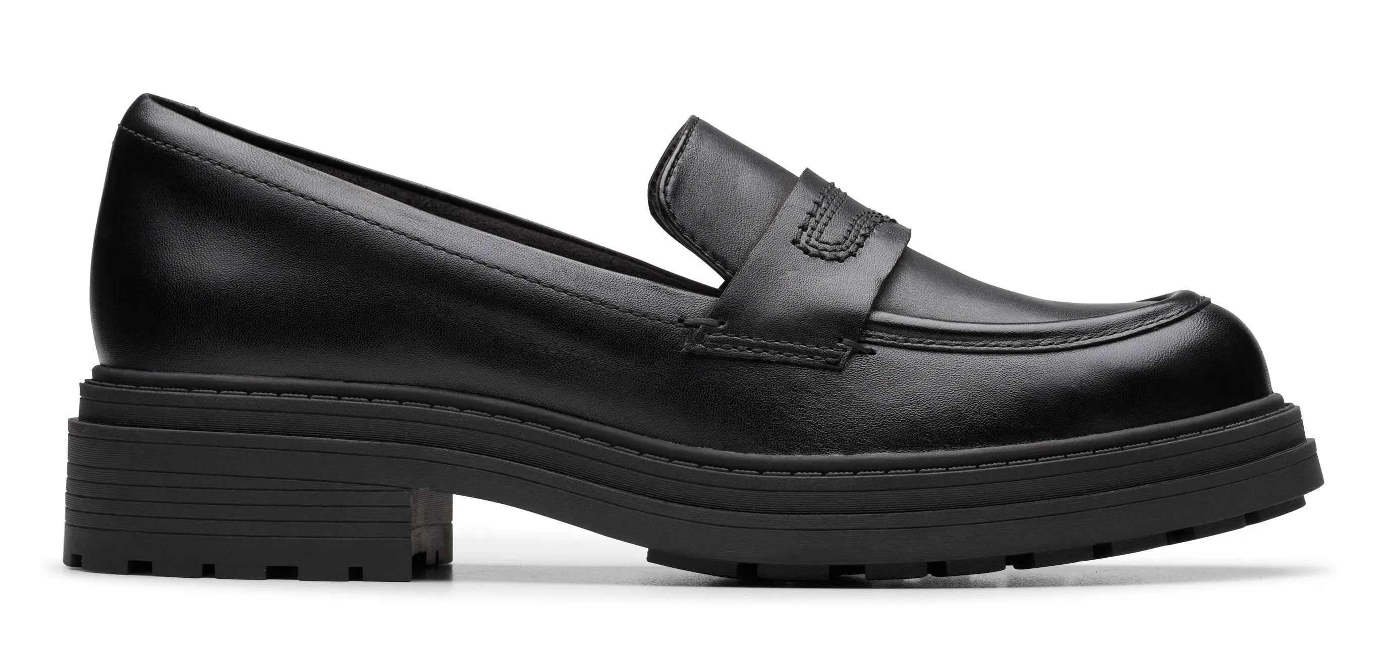 Women's Clarks Orinoco3 Edge Loafers – Classic Leather Comfort & Style    CLARKS