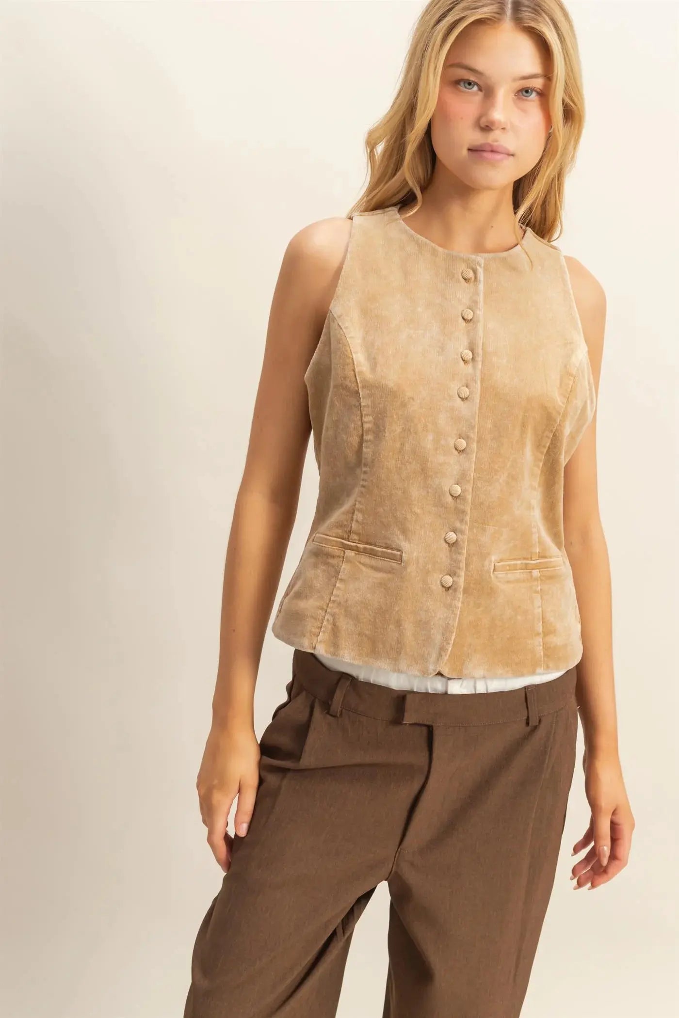 Hyfive Inc. Fall Ready Vest – Mineral Washed Button Front Layer    HYFIVE INC