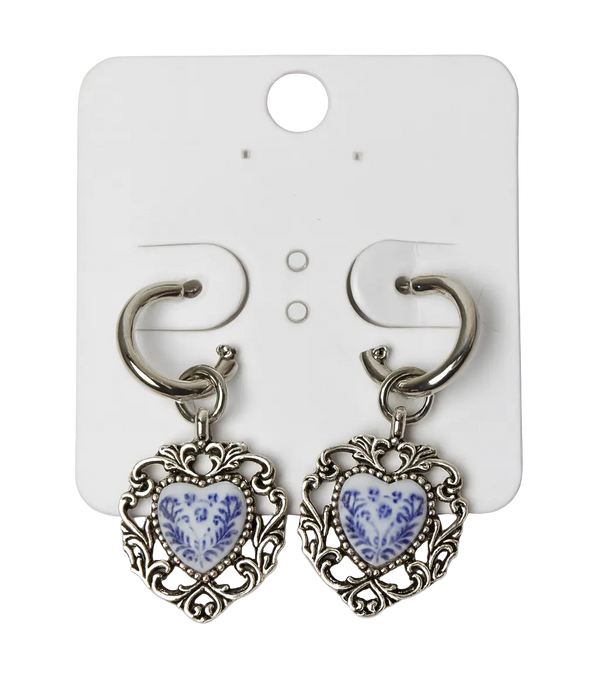 Joia Accessories Hazel Vintage Dangle Earrings – Antique-Inspired Heart Style