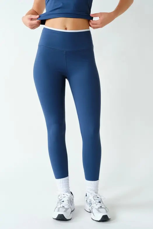 Mono B Align Trimmed Cami Tank & Legging Set – Sleek Style with a Coordinated Fit