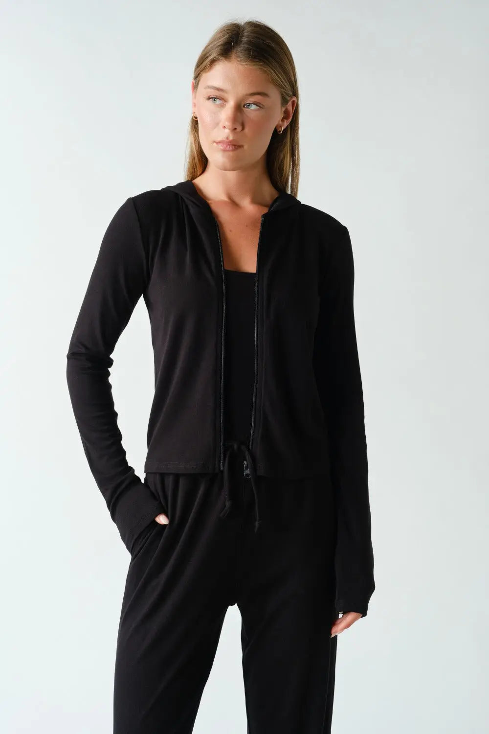Mono B Marlow Lightweight Hooded Zip-Up Jacket – Effortless Comfort for Everyday Layering