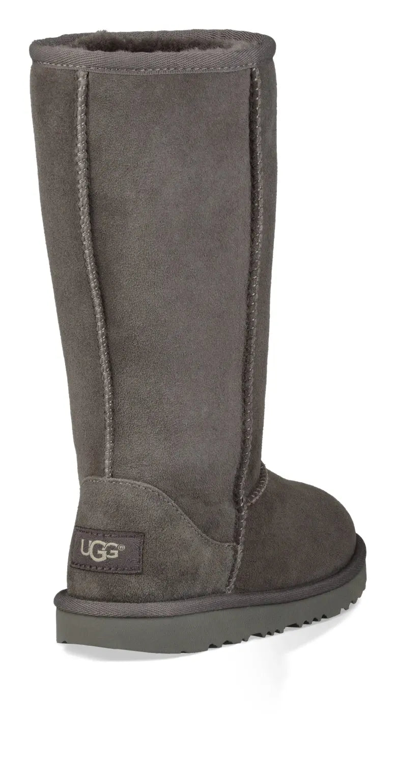 Kids’ UGG Classic Tall II – Iconic Sheepskin Boot with All-Day Comfort    UGG
