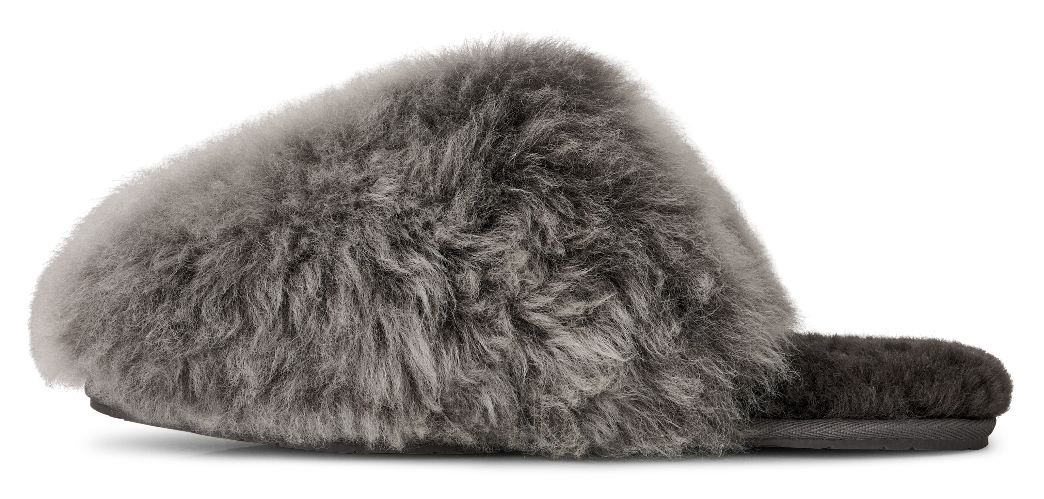 Women’s UGG Scuffette Chalet – Alpine-Inspired Luxury Slipper    UGG