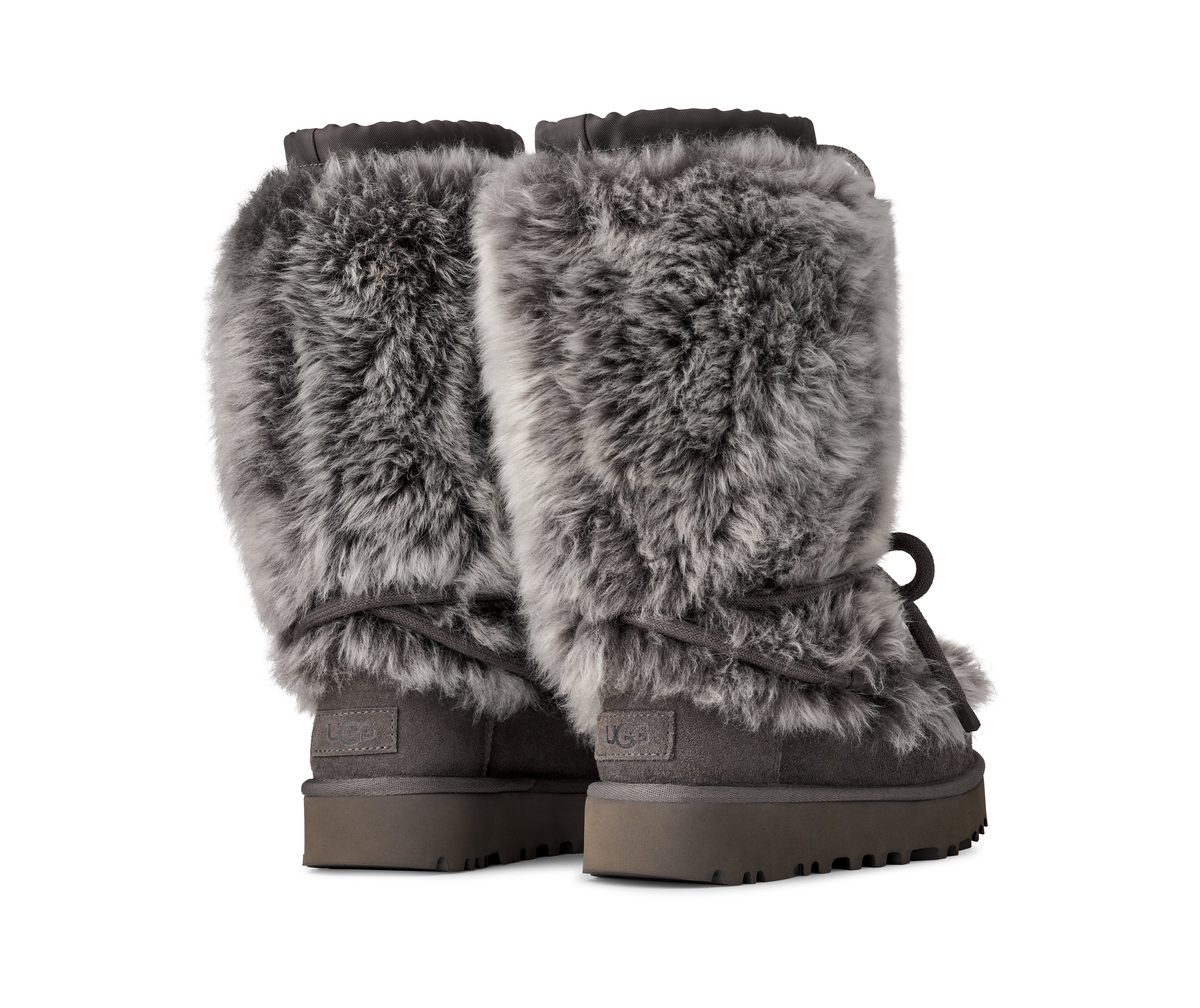 Women’s UGG Classic Tall Chalet – Cozy Winter Boot with UGGplush™ Comfort    UGG