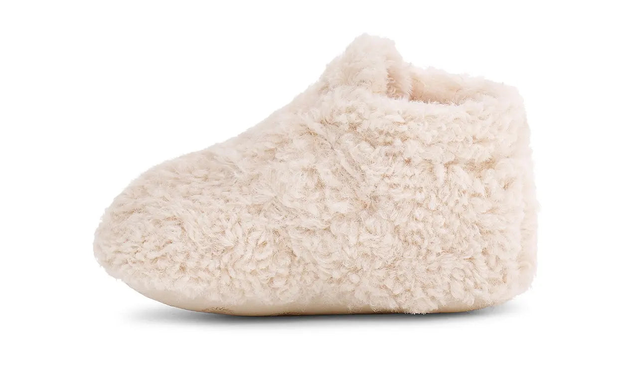 Infant’s UGG Bixbee – Soft, Cozy & Machine Washable    UGG