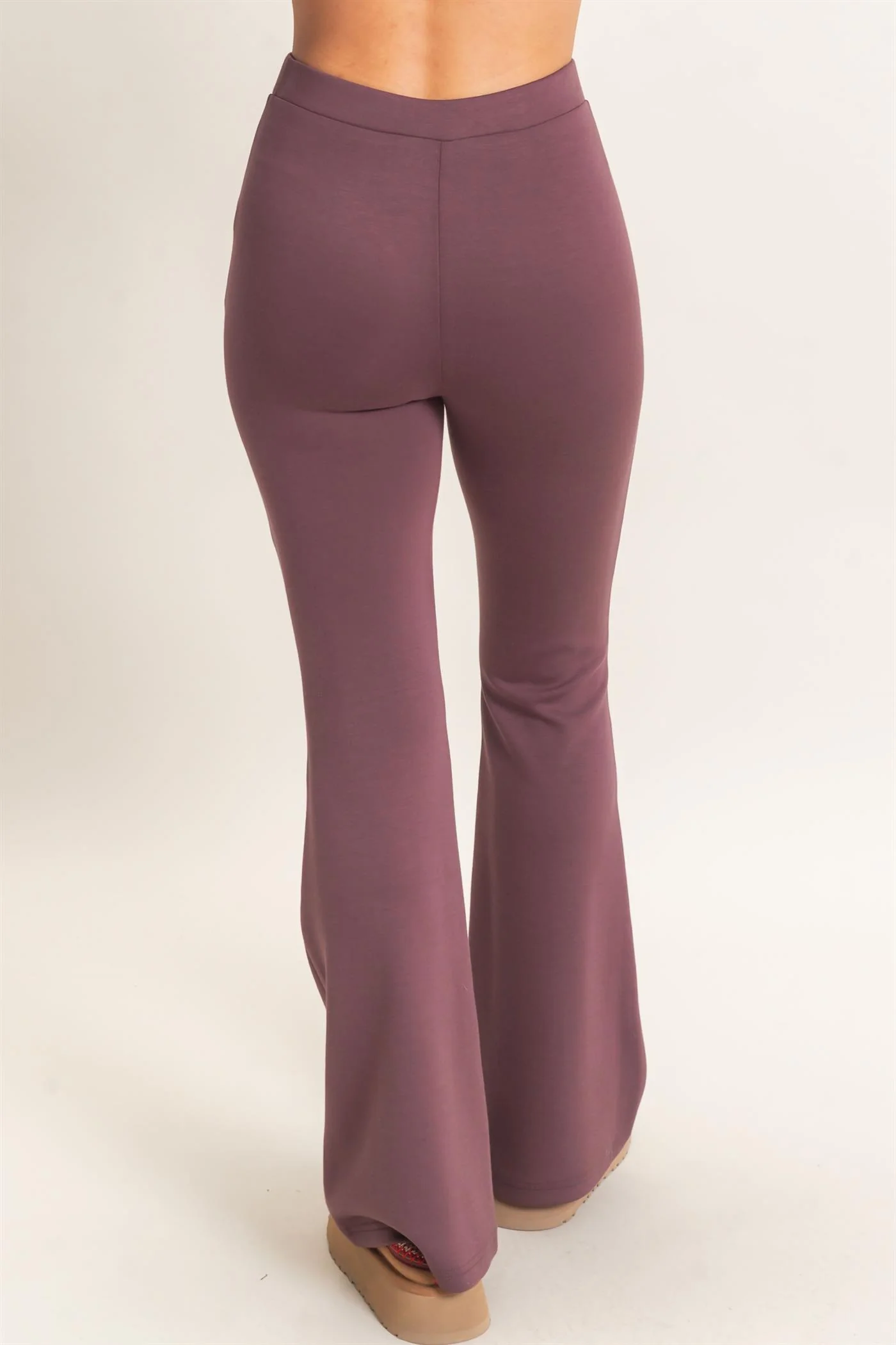 Hyfive Cloud Comfort Flare Leggings