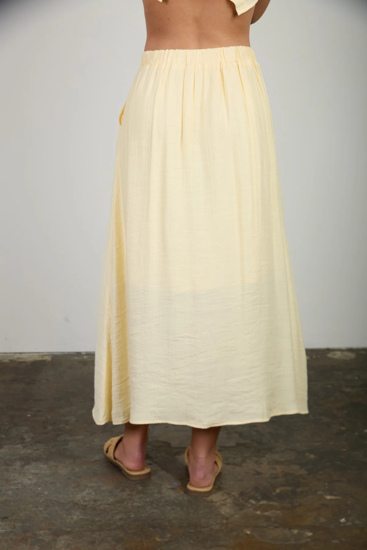 Blu Pepper Sunny Stroll Midi Skirt – Button Detail Midi Skirt