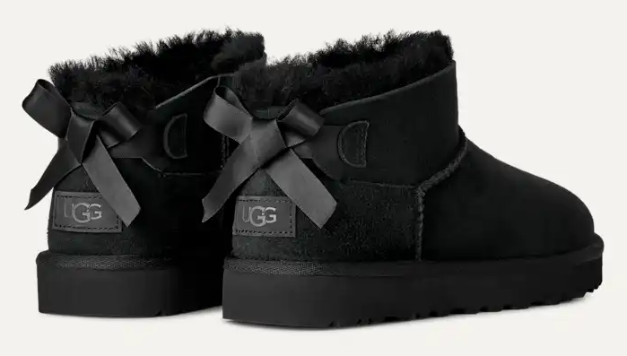 Women's UGG Ultra Mini Bailey Bow – Iconic Comfort with a Feminine Touch