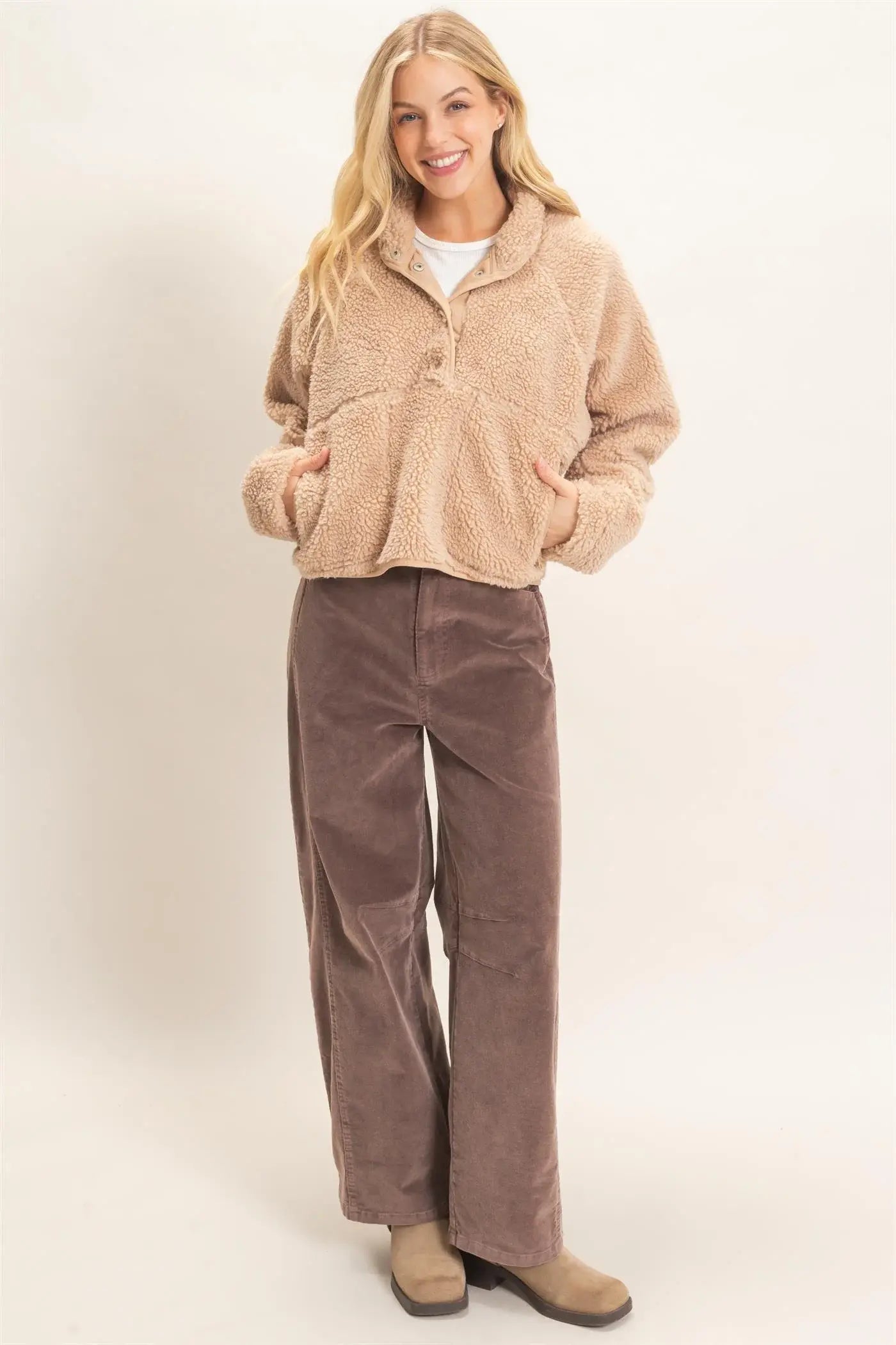 Hyfive Cabin Fever Sherpa Jacket – Cozy Warmth with an Outdoorsy Feel