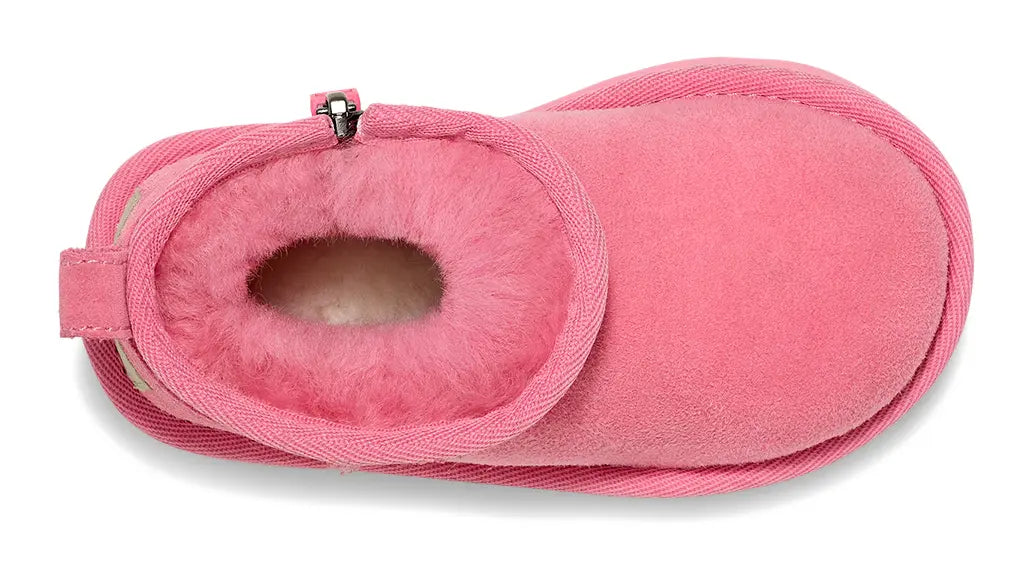 UGG Toddler's Classic Ultra Mini – Cozy, Stylish & Play-Ready    UGG