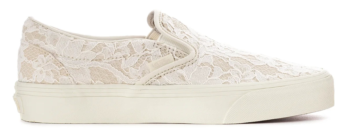 Women’s Vans Classic Slip-On – Timeless Style with a Delicate Lace Twist