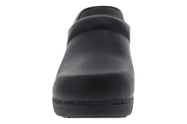 Women's Dansko XP 2.0 Pull Up – Lightweight Leather Work Clog