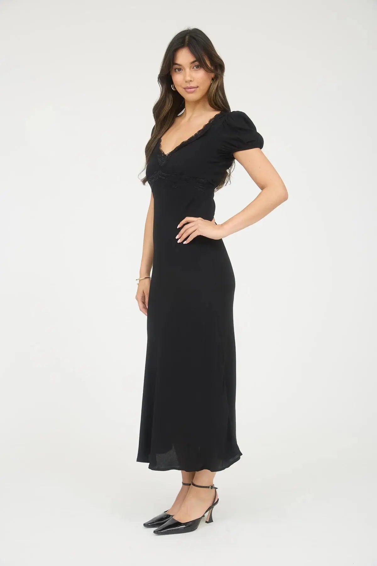 Blu Pepper Dreaming Of You Dress – Puff Sleeve Midi with Lace Trim    BLU PEPPER