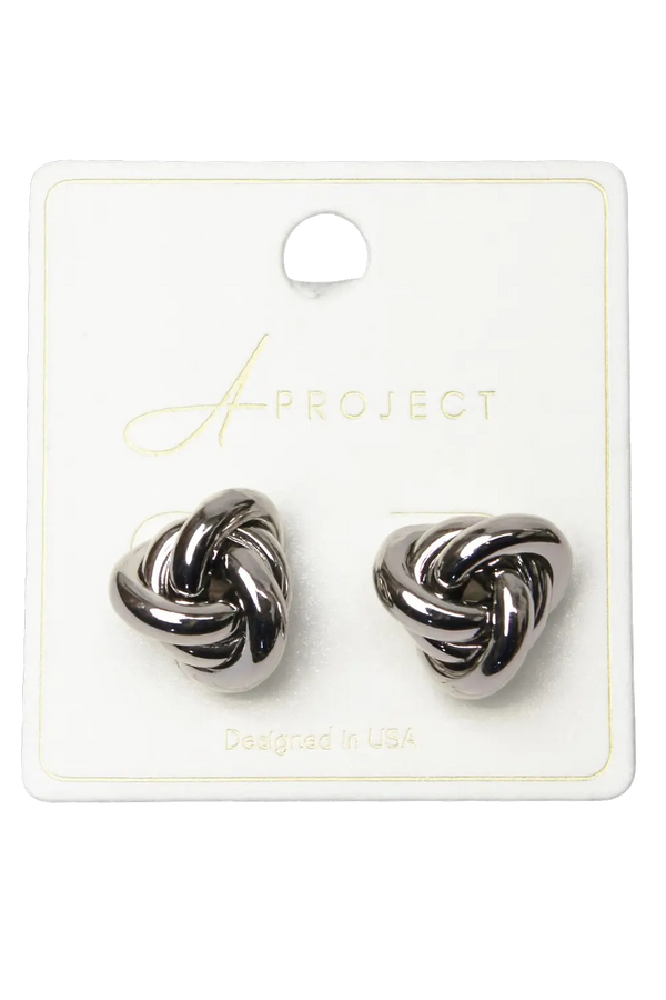 Joia Accessories Evelyn Twist Post – Elegant Knot Design Earrings    JOIA TRADING CO.