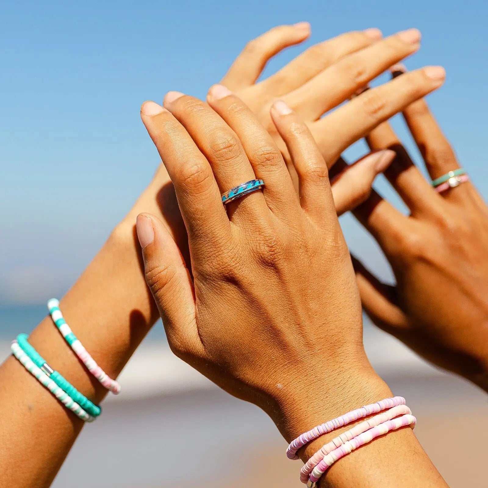 Pura Vida Enamel Wave Fidget Ring – Ocean-Inspired Style    PURA VIDA BRACELETS