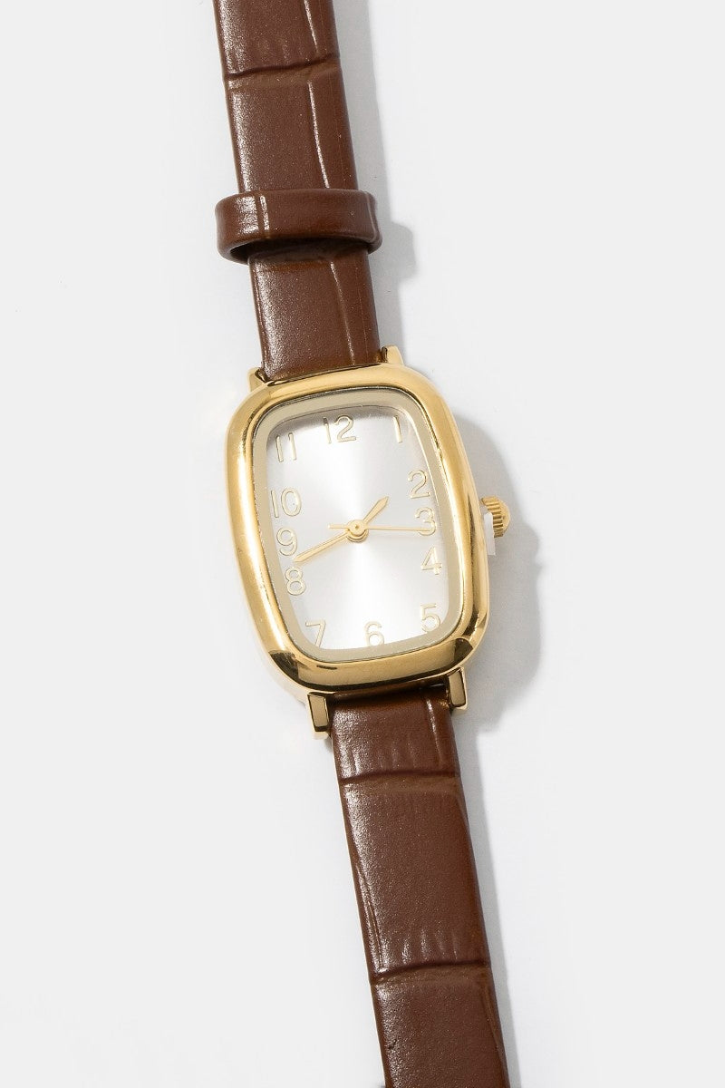 Fame Windsor Classic Watch – Vintage Square Leather Strap Watch    FAME ACCESSORIES