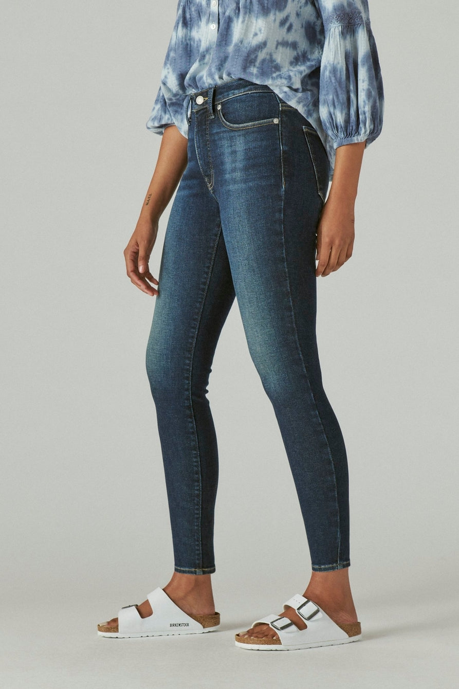 High Rise Curvy Skinny Jean