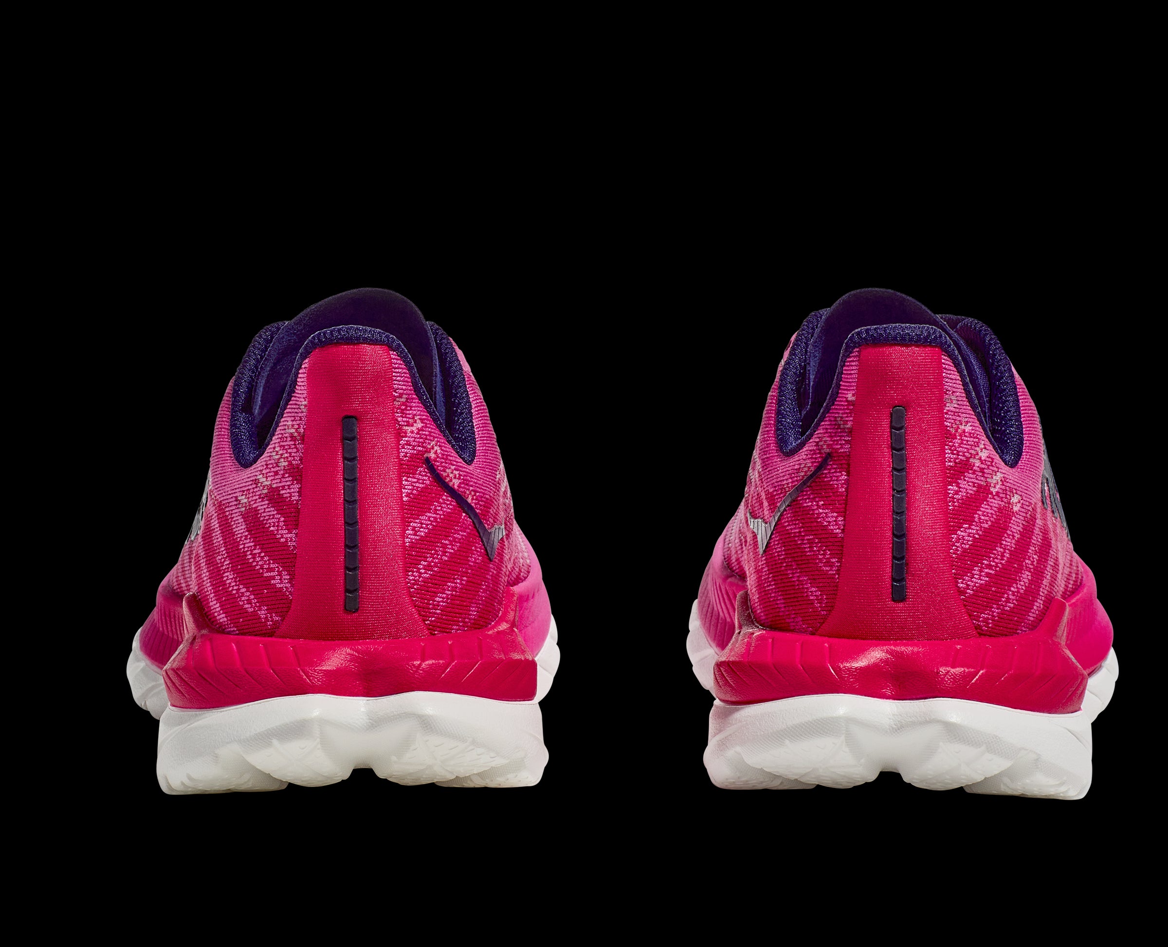 Women’s Hoka Mach 5 – Lightweight Speed & Responsive Cushioning