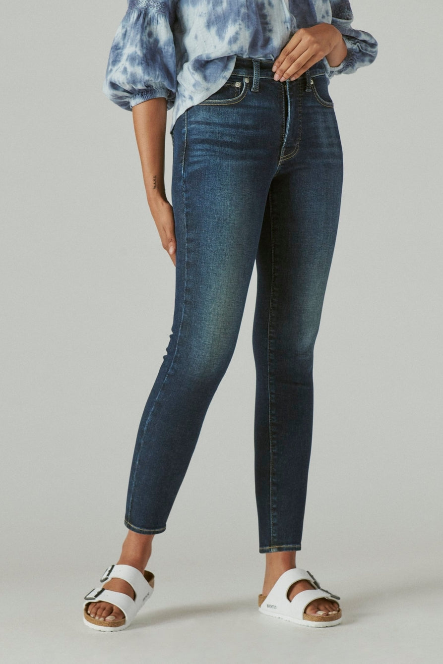 High Rise Curvy Skinny Jean